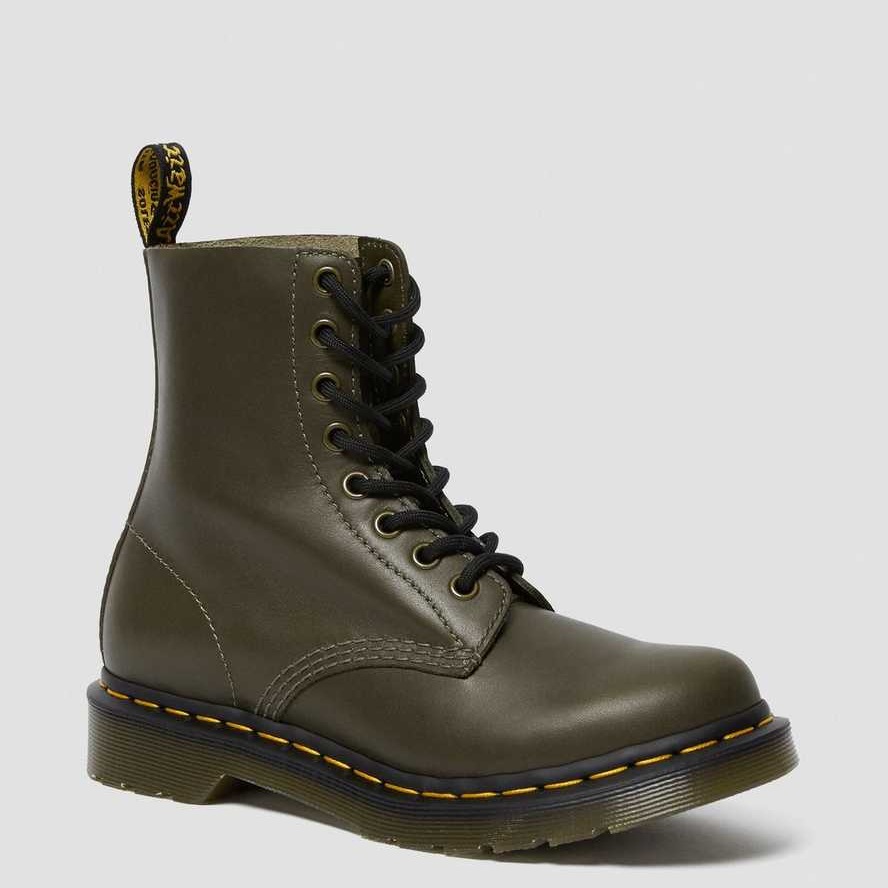 Dr Martens UK: Up to 30% OFF Boots and Shoes