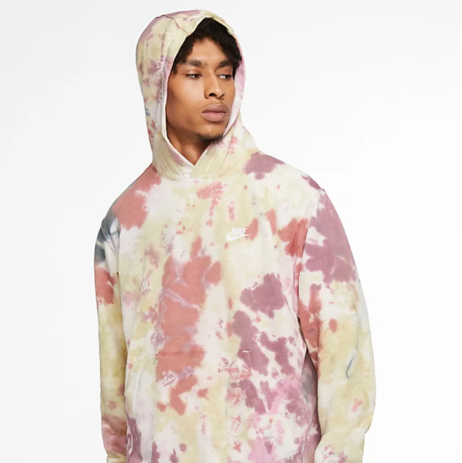Nike: Must Have Activewear Styles Up to 40% OFF