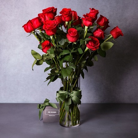Mr Roses APAC: Weekly Deals - $89 for LONG STEMMED RED ROSES