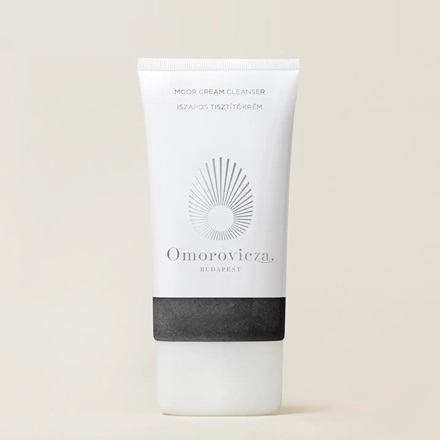 Omorovicza: Buy 2 Cleansers & Receive a 10% Saving + A Complimentary Cleansing Mitt