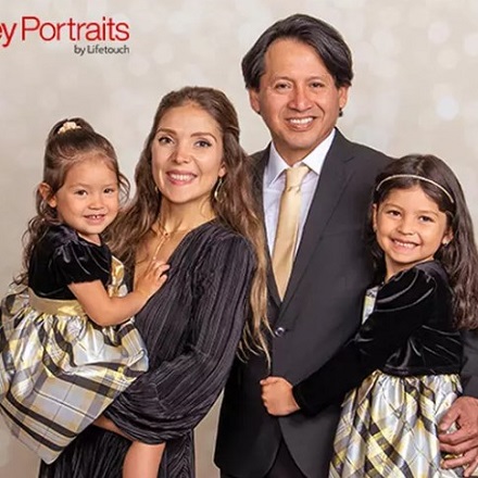 Groupon: Up to 81% OFF Photography Shoot Packages at JCPenney Portraits by Lifetouch