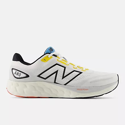 New Balance: 20% OFF Select Styles