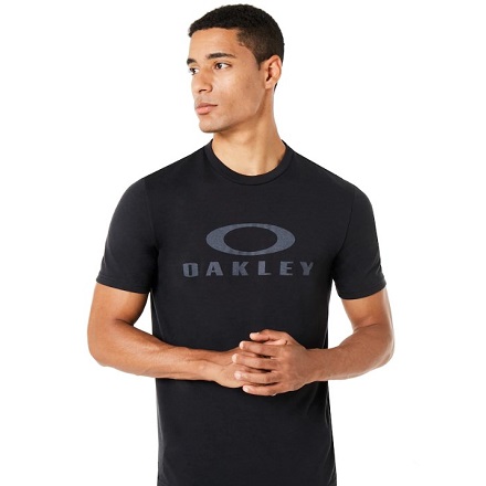 Oakley AU: Up to 50% OFF APPAREL AND ACCESSORIES