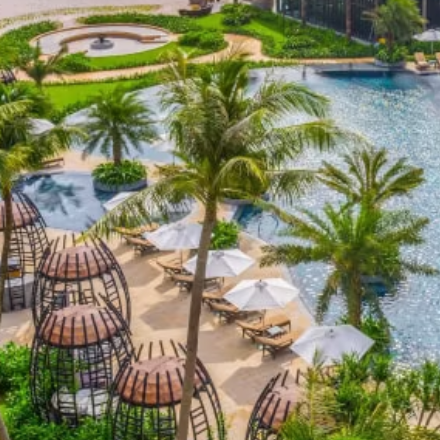 IHG Hotels & Resorts: OUR BEST OFFER EVER - EARN 5 FREE NIGHTS VALUED AT UP TO  300,000 POINTS After spending $4,000