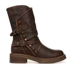 Famous Footwear: Women’s Boots up to 50% OFF