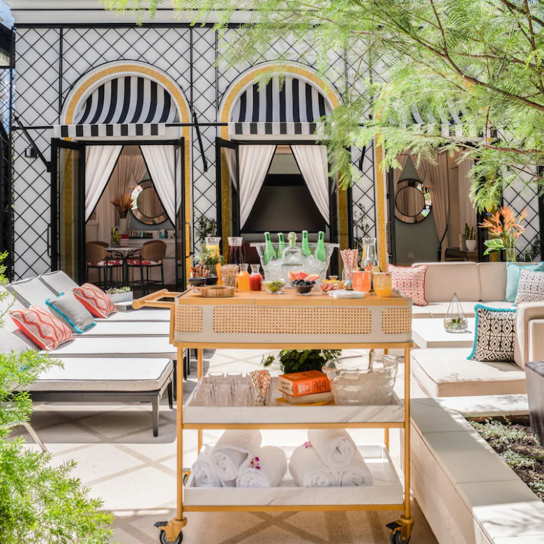Expedia UK: Minimum 20% OFF Deals for Your Next Weekend Getaway