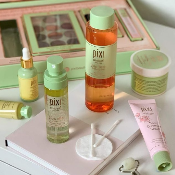 Pixi Beauty: Friends & Family Sale